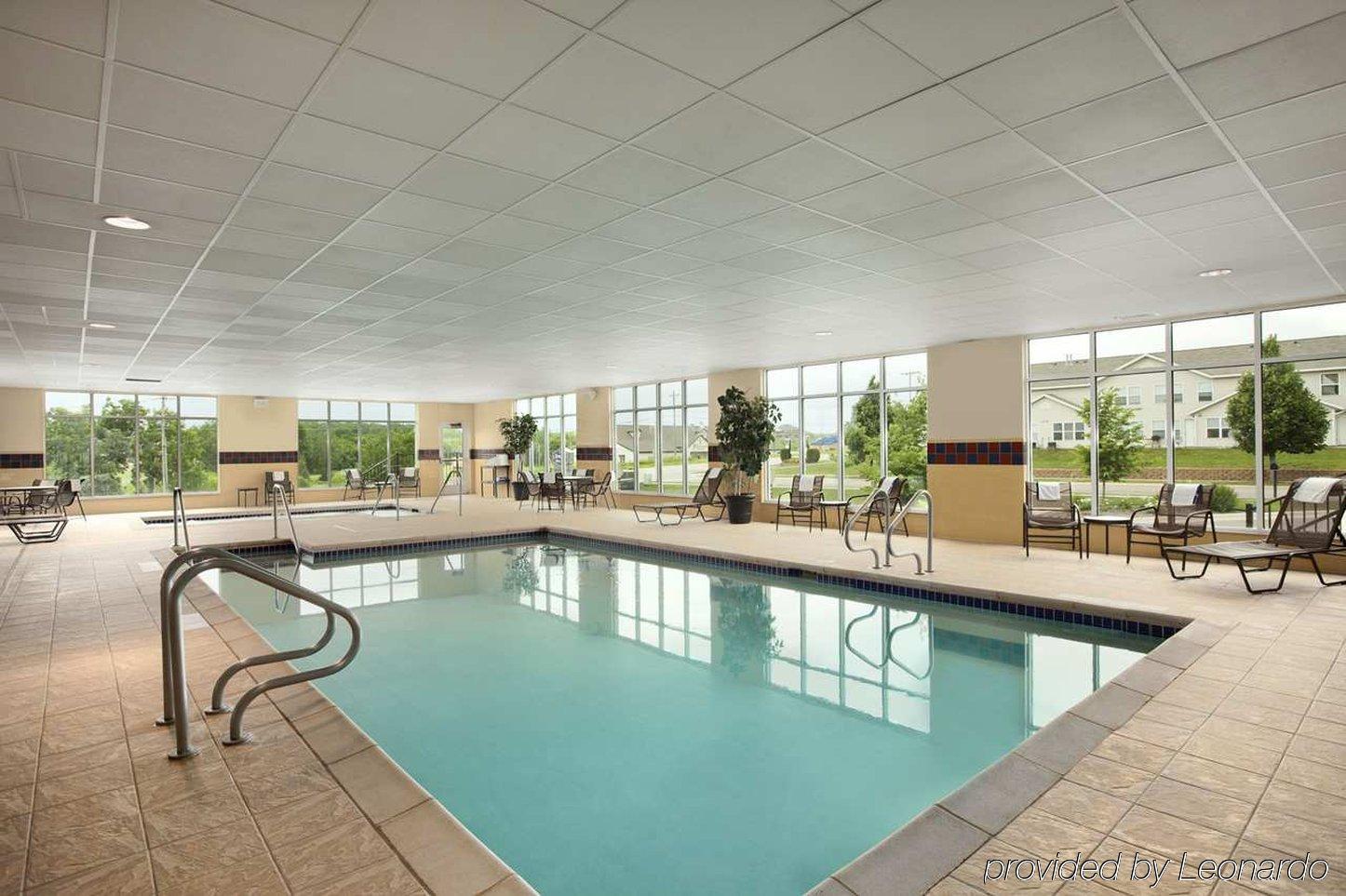 Hampton Inn & Suites Rochester-North Facilidades foto